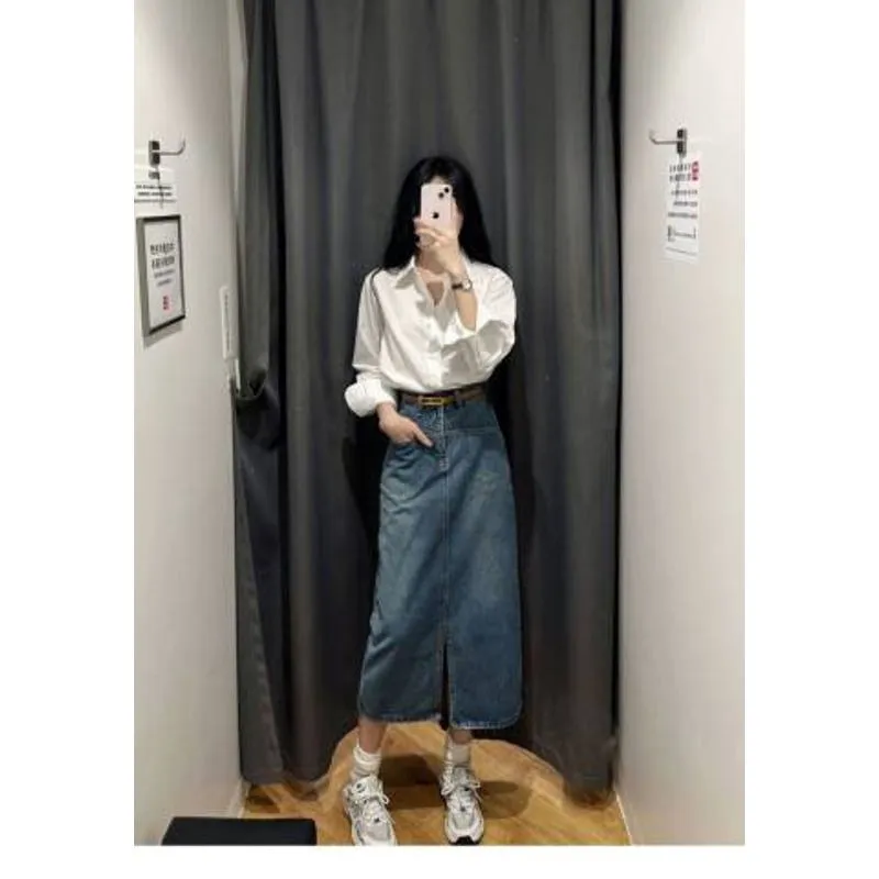 Plus Size High-Waisted Split Hem Slimming Retro Midi Denim Skirt