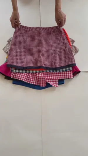 Y2K Skirt Drop - 10 pieces
